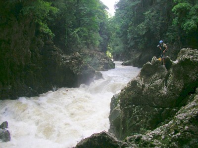 river photo